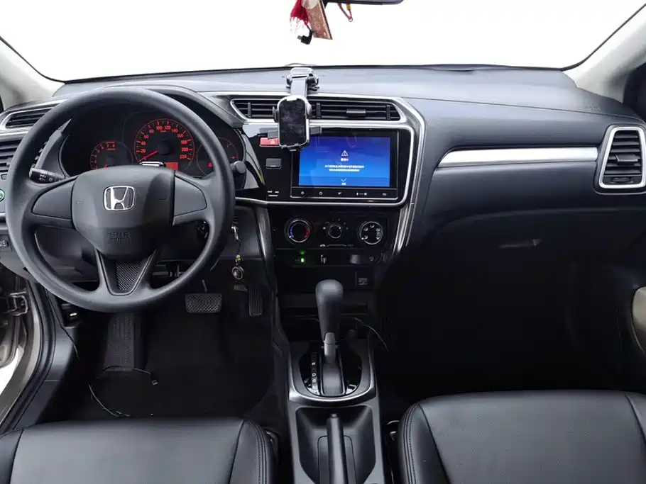 Honda Greiz 2018 — фото 12