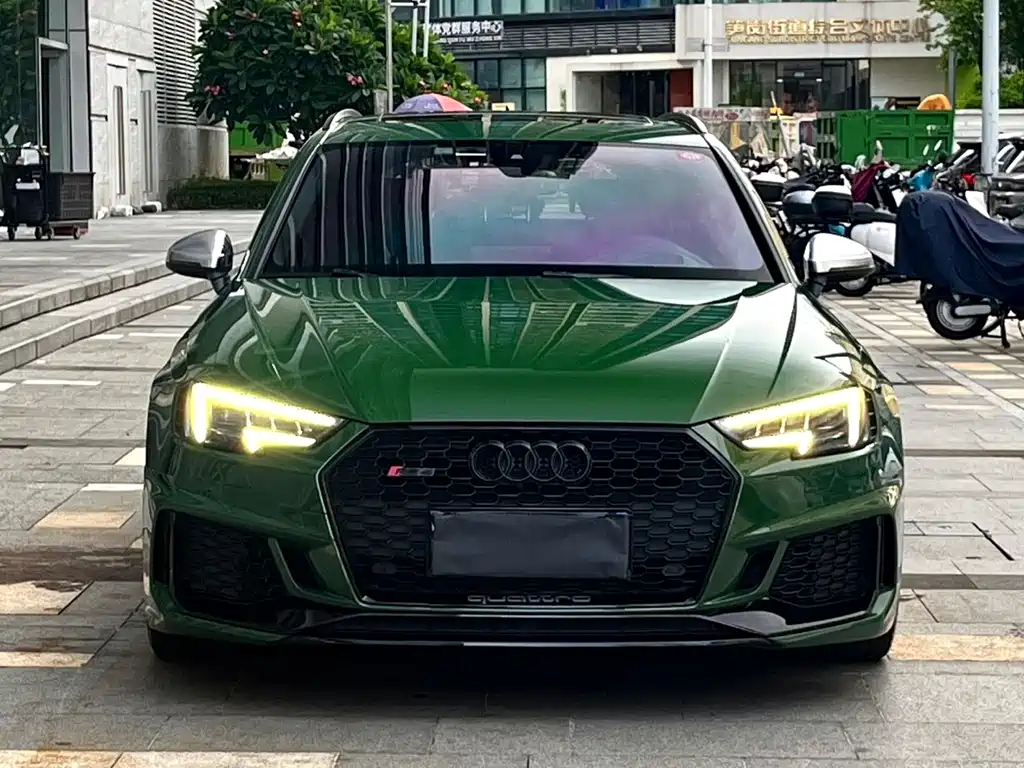 Audi RS 4 2020