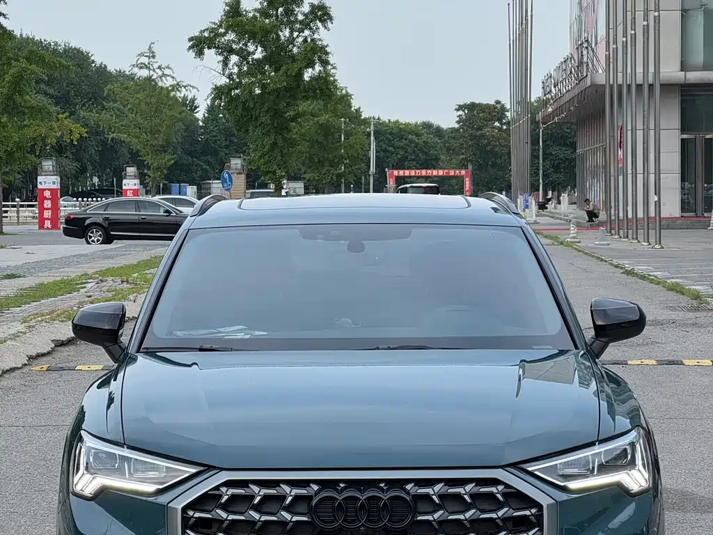 Audi Q3 2024