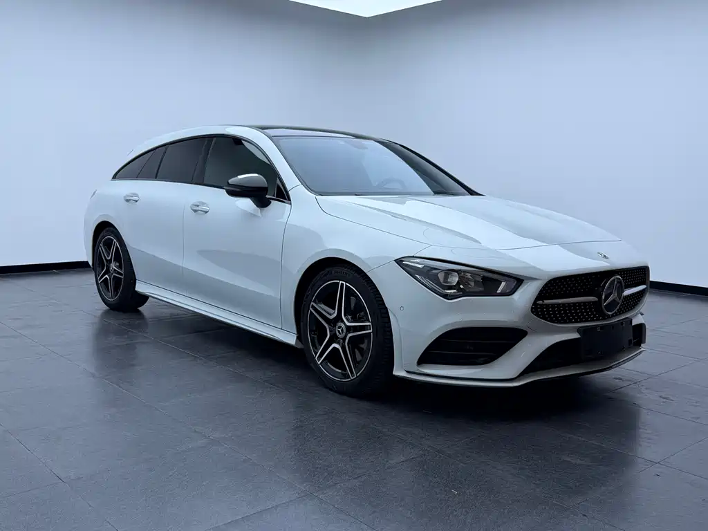 Mercedes-Benz CLA 2023