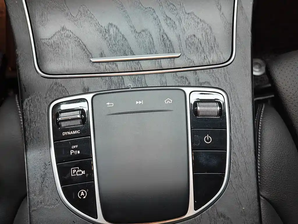 Mercedes-Benz C-Class 2020 — фото 10