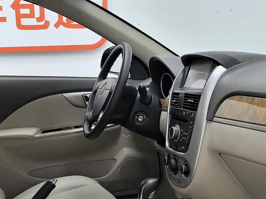 Buick Excelle 2015 — фото 22
