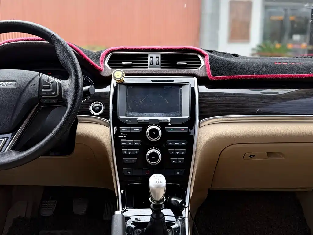 Haval H2 2015 — фото 20