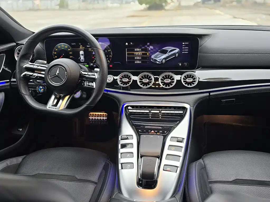 Mercedes-Benz AMG GT 2022 — фото 10