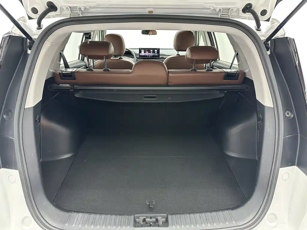 Geely Vision X6 2023 — фото 18