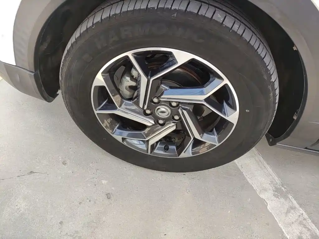 Dongfeng Fengshen AX7 2019 — фото 23