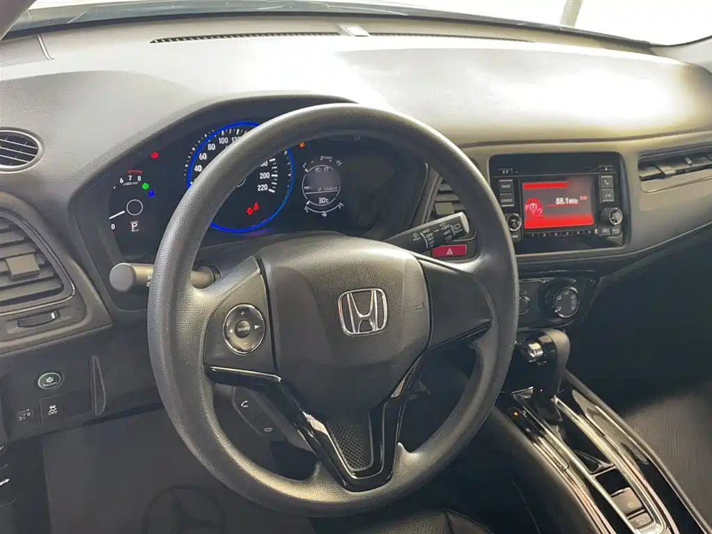 Honda Vezel 2018 — фото 13