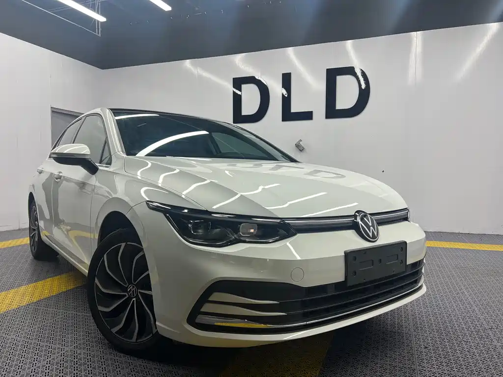 Volkswagen Golf 2022
