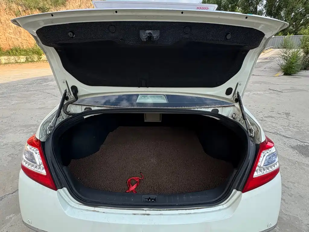 Nissan Teana 2012