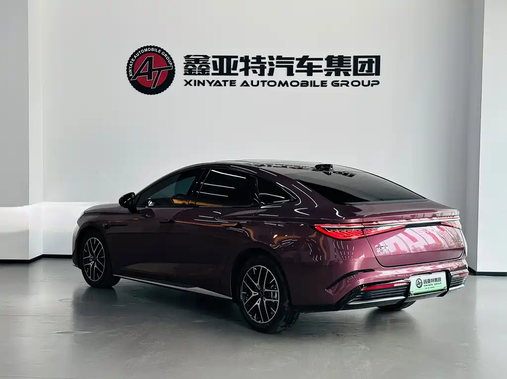 BYD Seal 07 DM-i 2025 — фото 5
