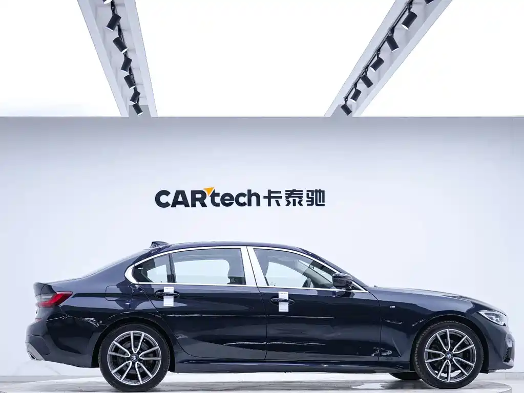 BMW 3 Series 2022