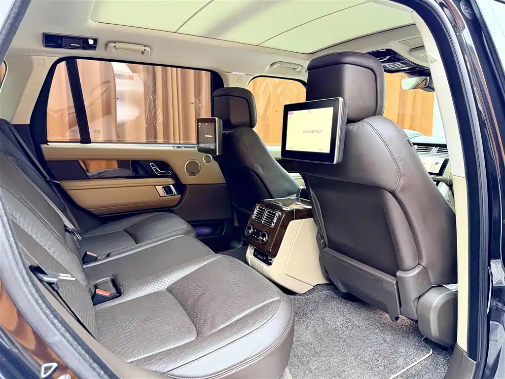 Land Rover Range Rover 2020 — фото 8