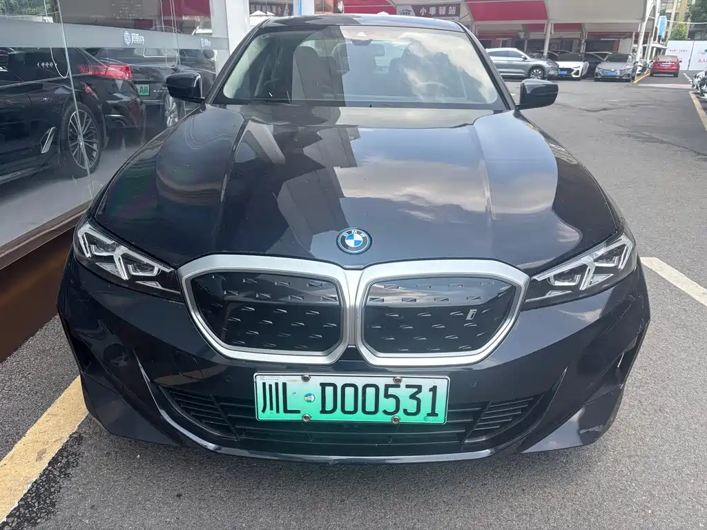 BMW i3 2022 — фото 2