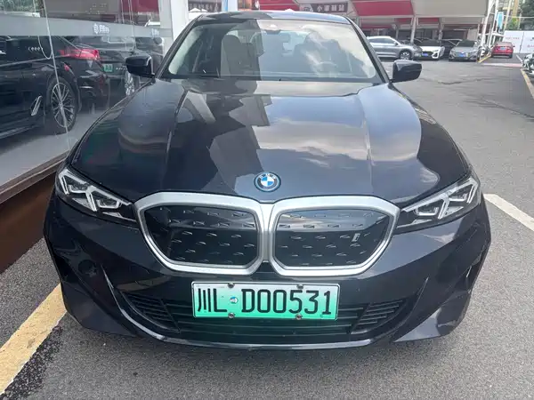 BMW i3 2022