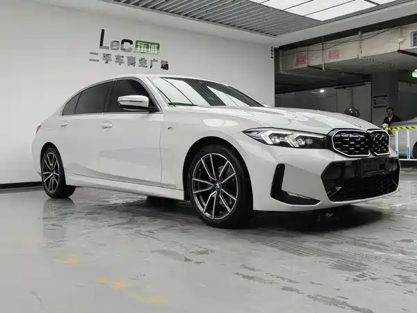 BMW 3 Series 2023