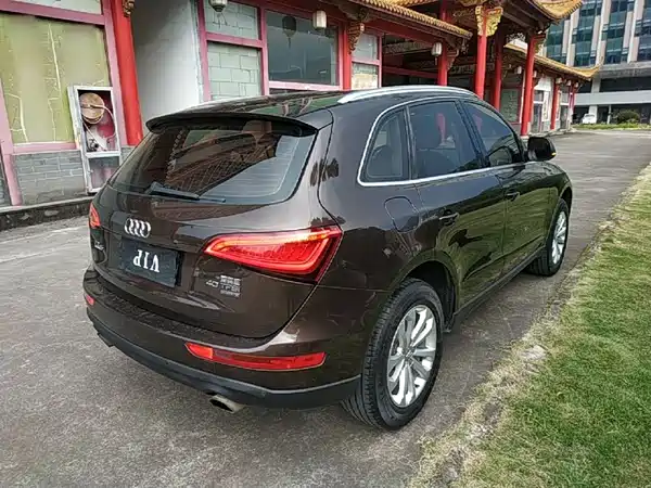 Audi Q5 2015