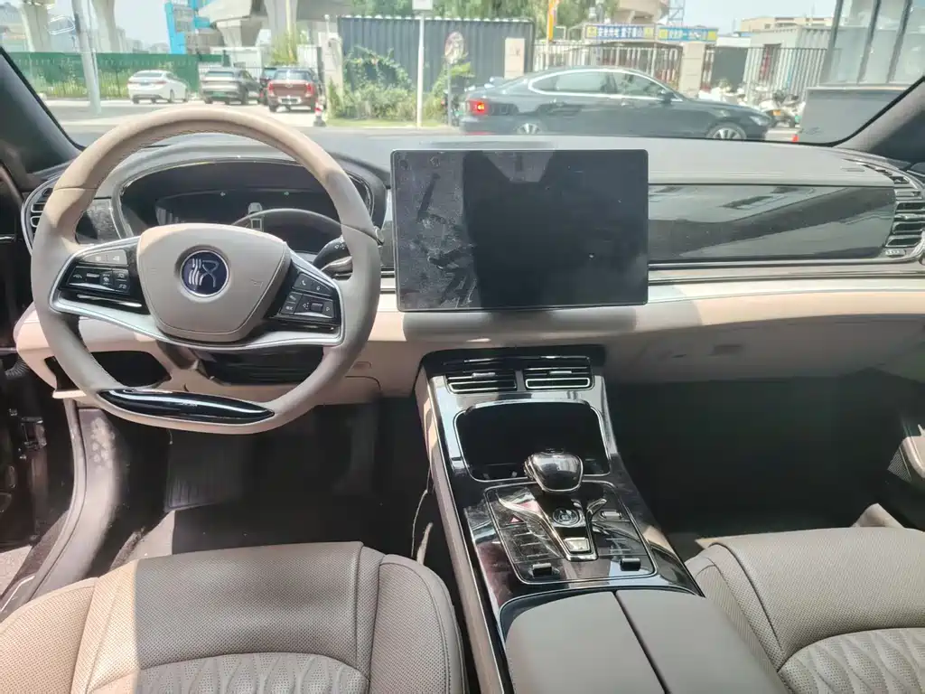 BYD Han 2025
