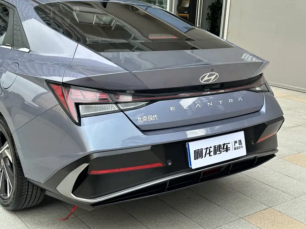 Hyundai Elantra 2024 — фото 16