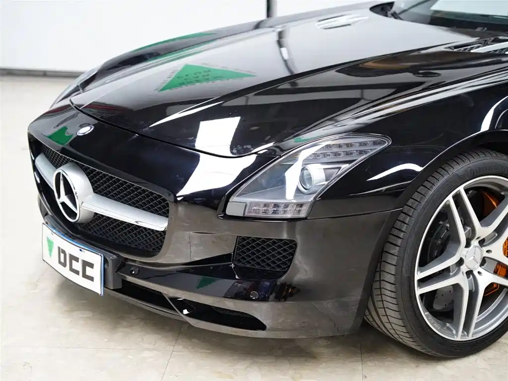 Mercedes-Benz SLS AMG 2013 — фото 17