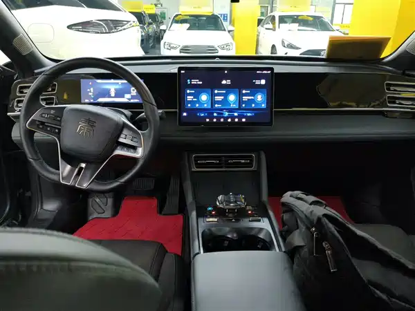 BYD Qin L 2024