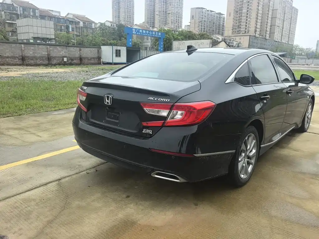Honda Accord 2019 — фото 9