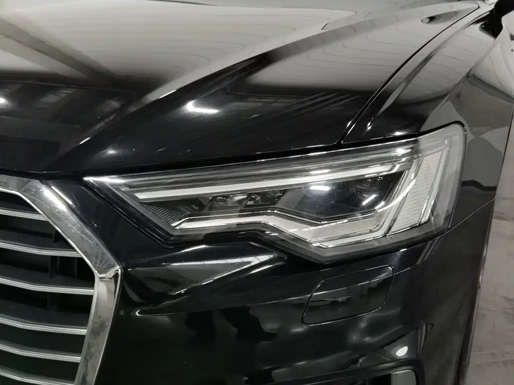 Audi A6L 2020