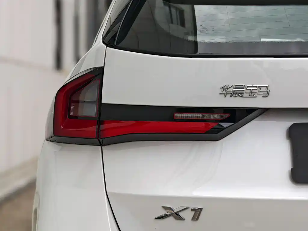 BMW X1 2025 — фото 10