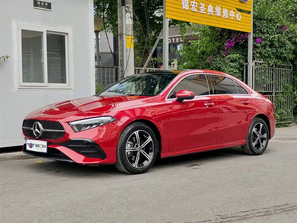 Mercedes-Benz A-Class 2023 — фото 1