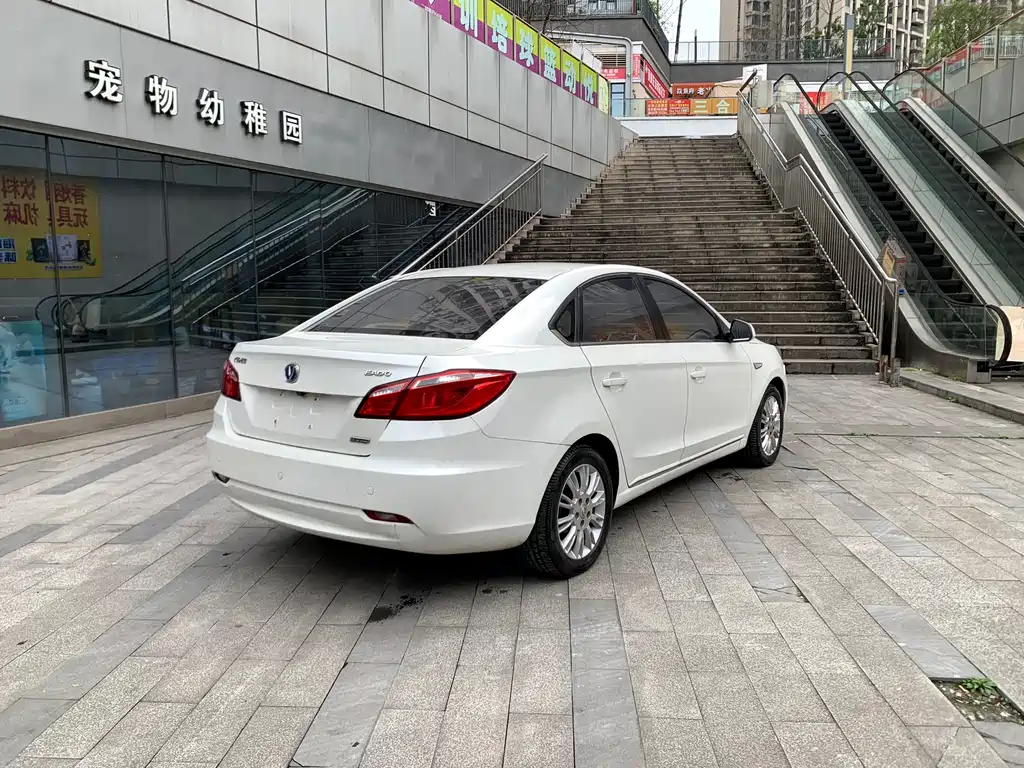 Changan Escape 2012