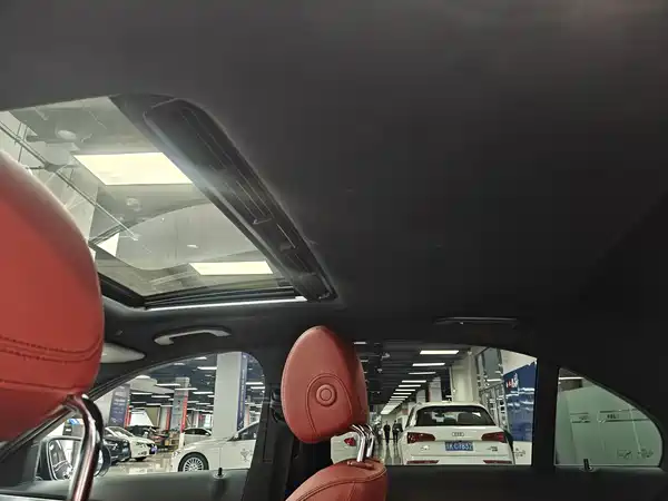 Mercedes-Benz C-Class 2020