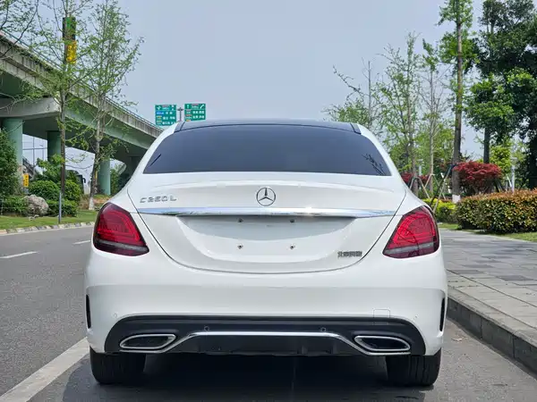 Mercedes-Benz C-Class 2021