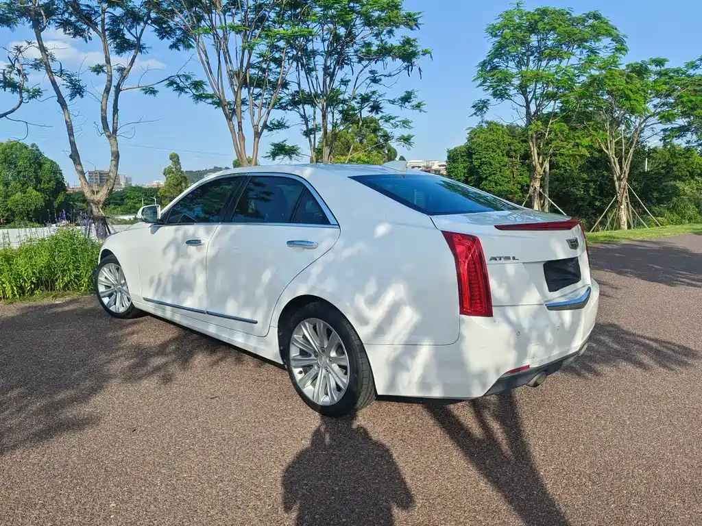 Cadillac ATS-L 2018 — фото 9