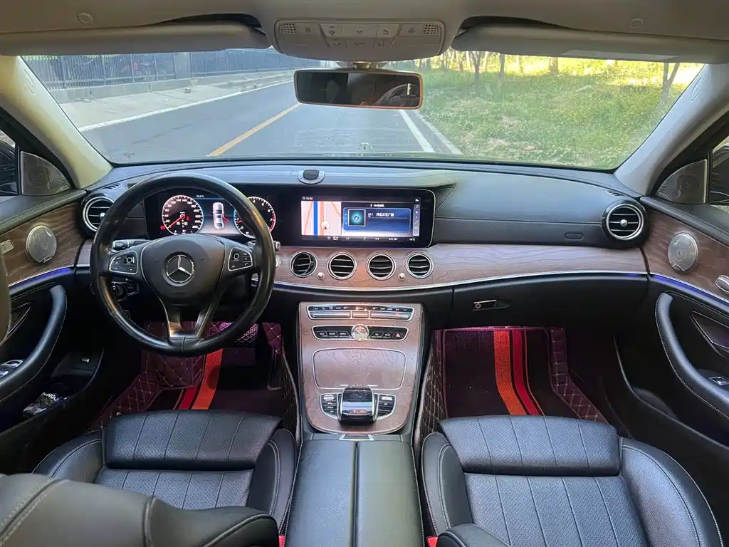 Mercedes-Benz E-Class 2018 — фото 10