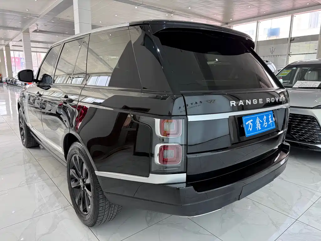 Land Rover Range Rover 2017 — фото 16