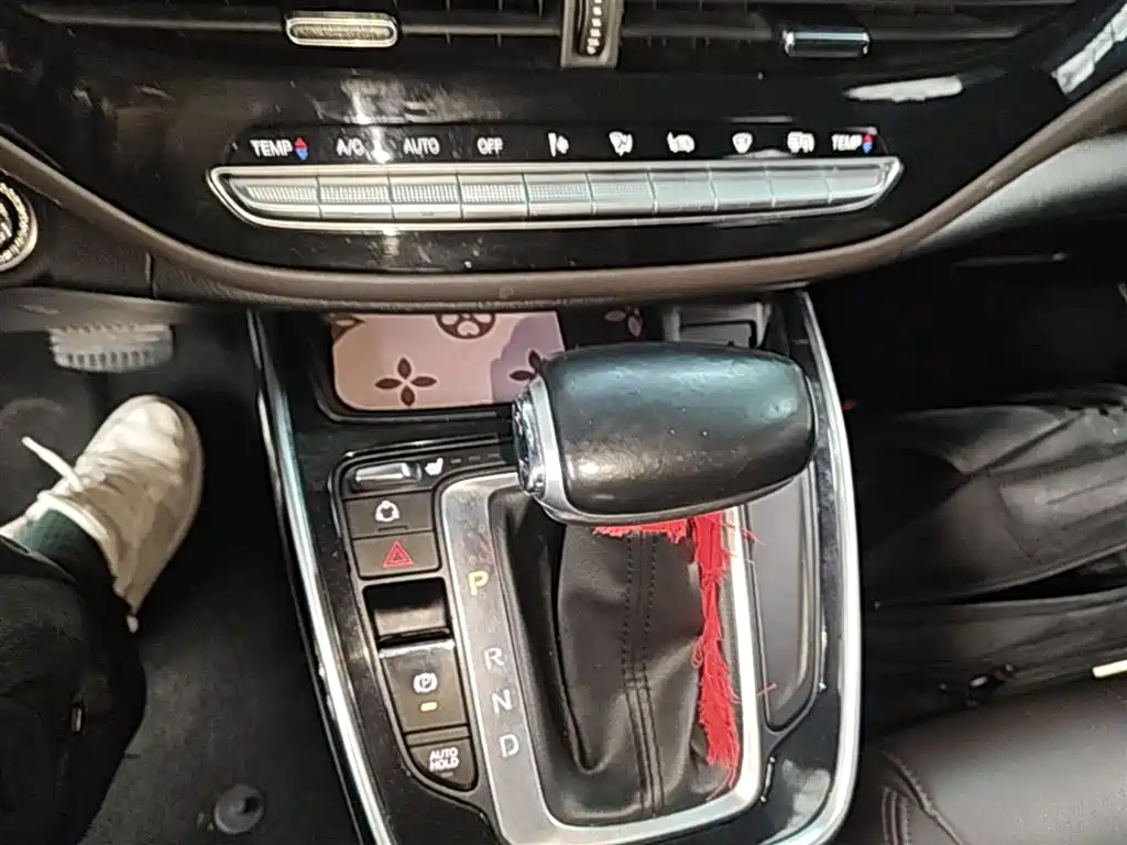 GAC Motor Trumpchi M6 2020 — фото 14