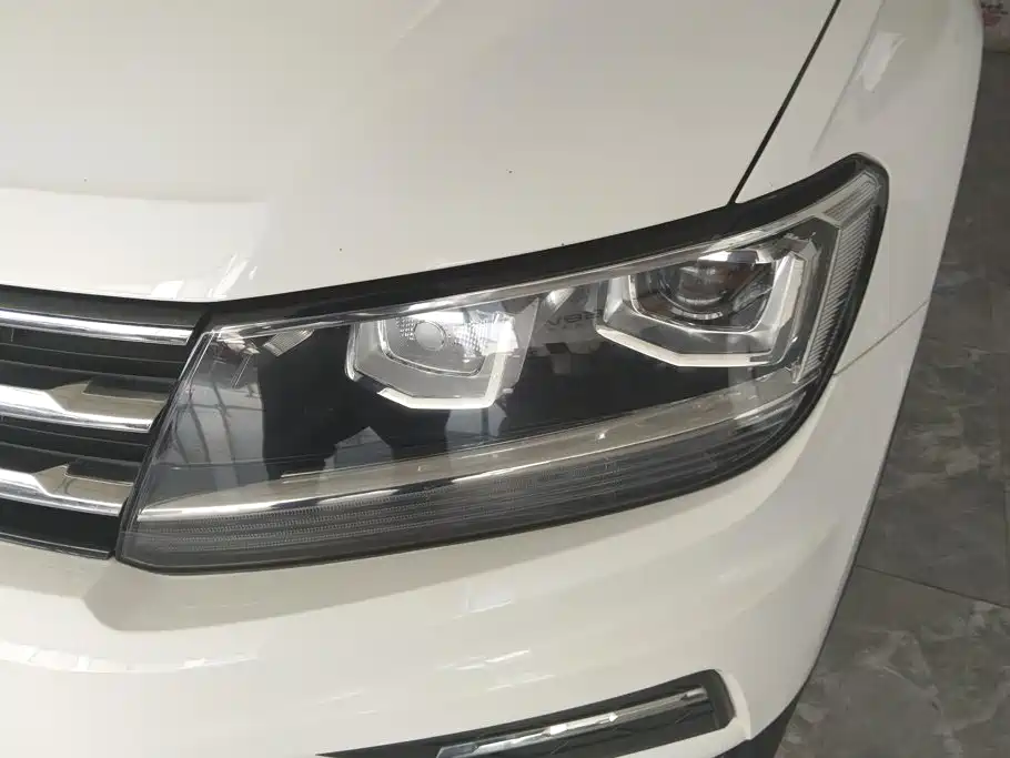 Volkswagen Tiguan L 2019