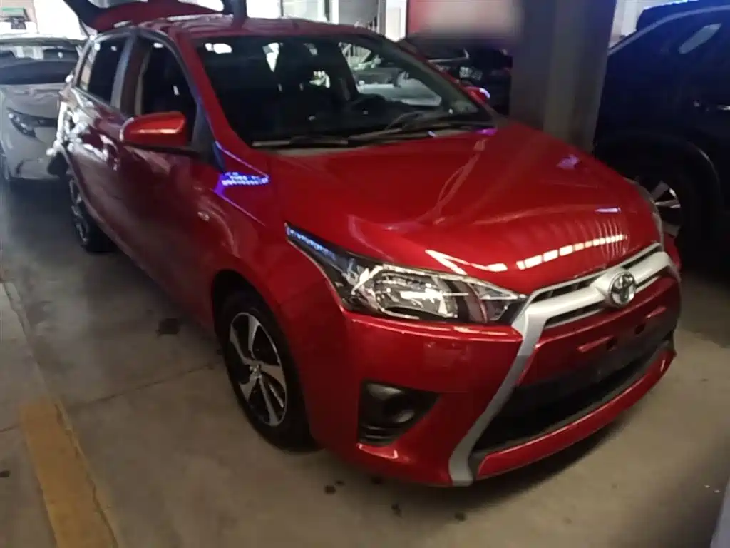 Toyota Yaris L 2016 — фото 4