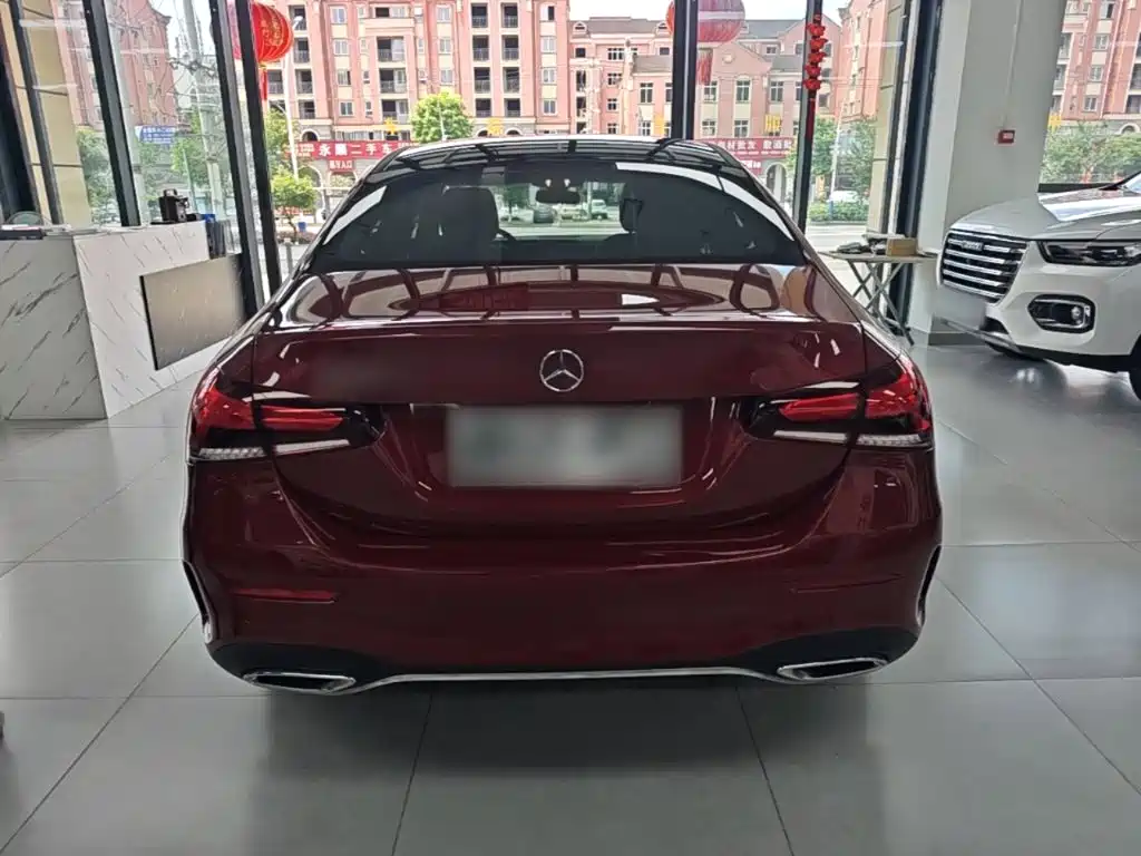 Mercedes-Benz A-Class 2021 — фото 6