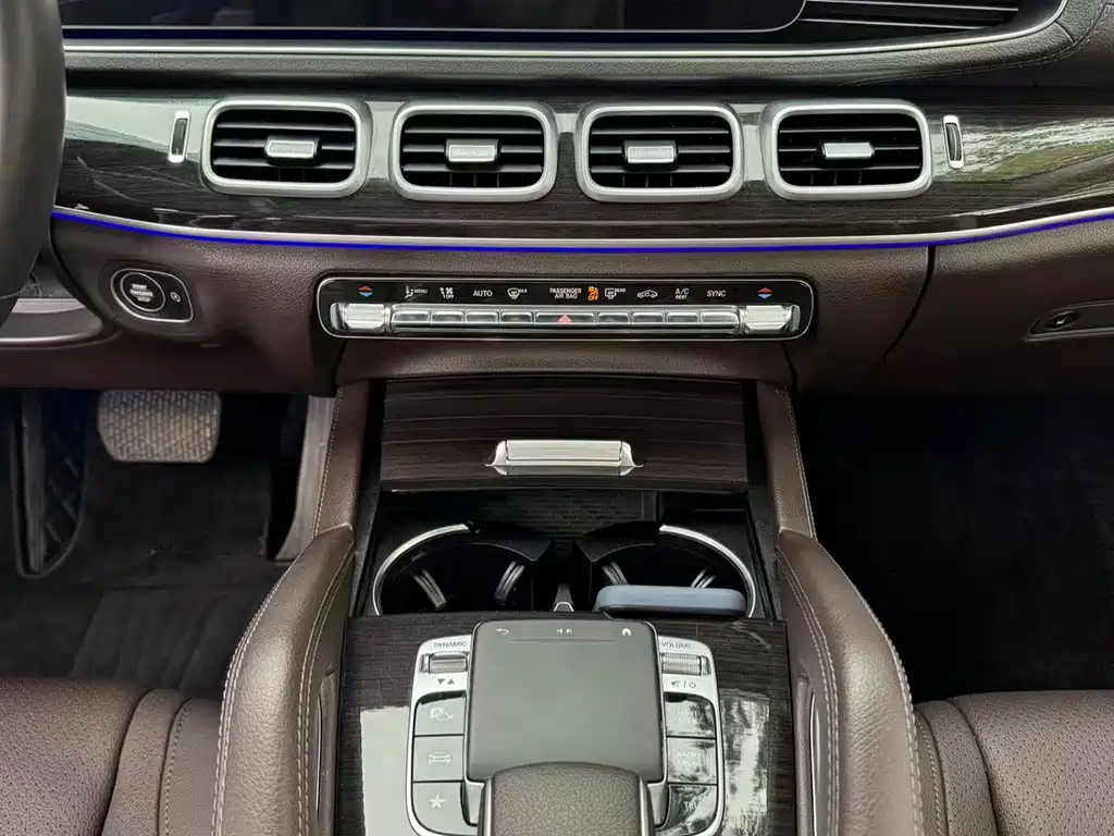 Mercedes-Benz GLE 2020 — фото 12