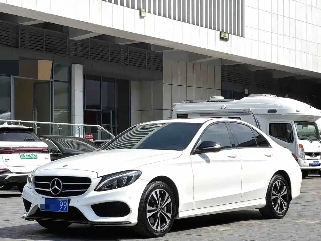 Mercedes-Benz C-Class 2018 — фото 1