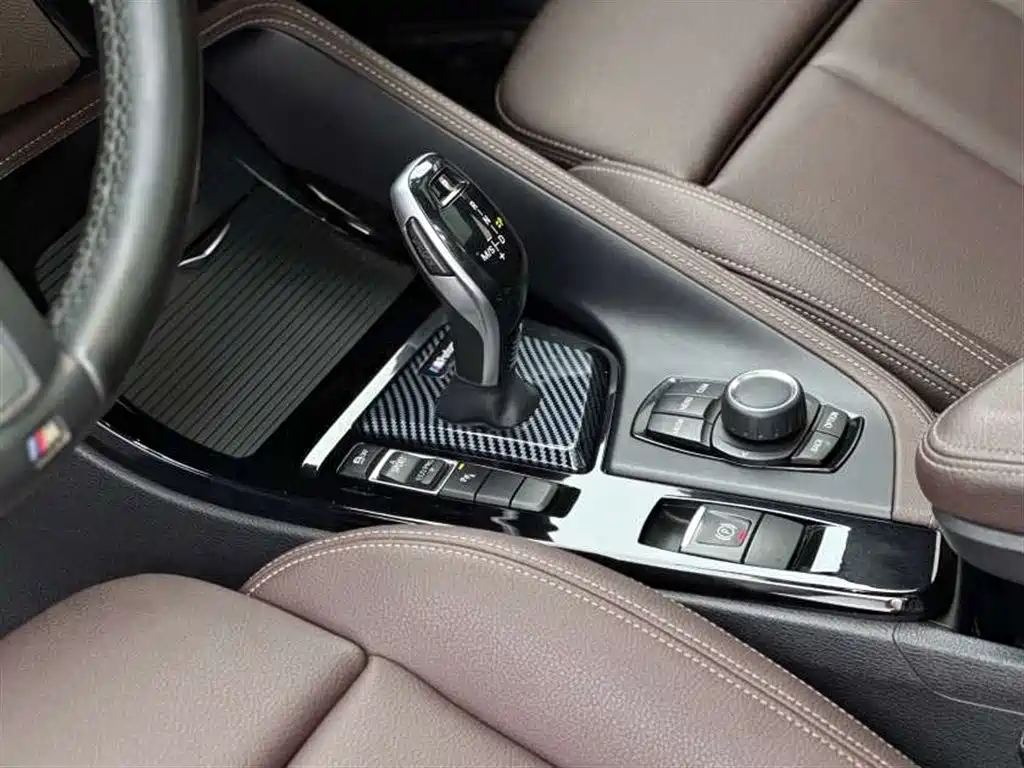 BMW X2 2020 — фото 11