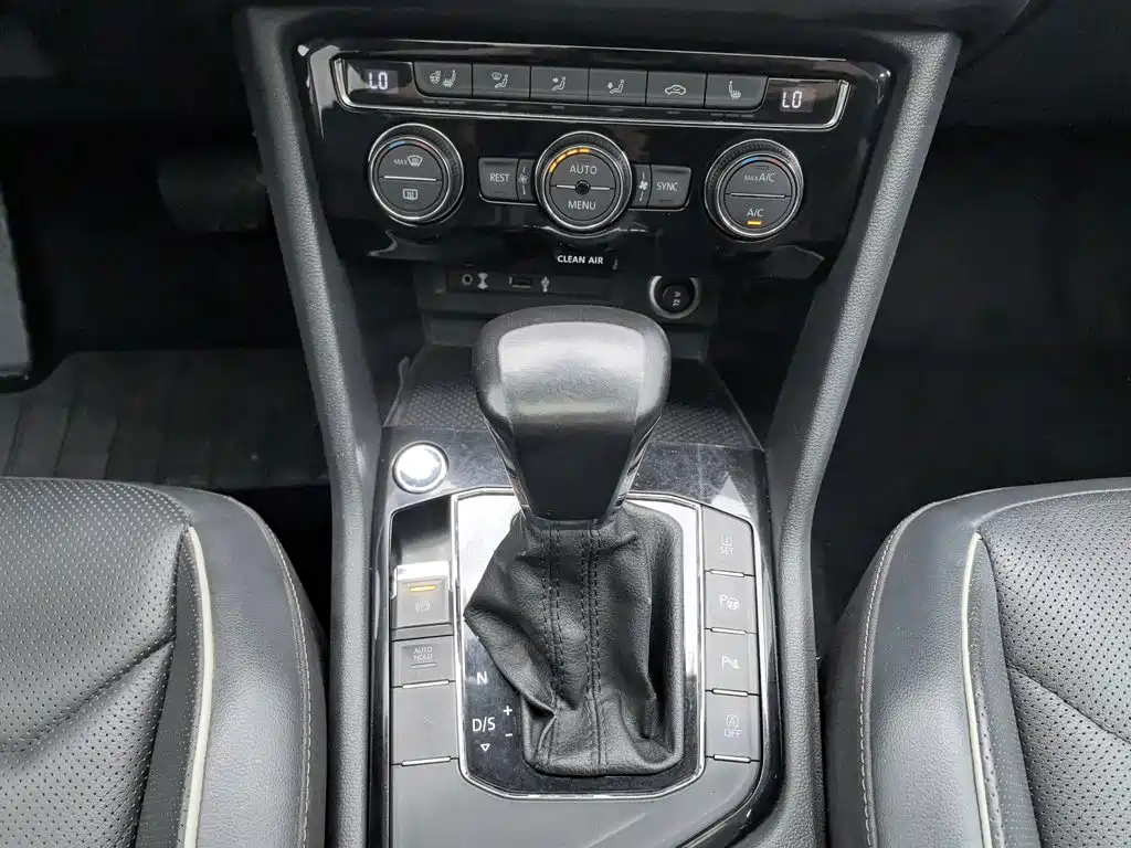 Volkswagen Tiguan L 2017 — фото 13