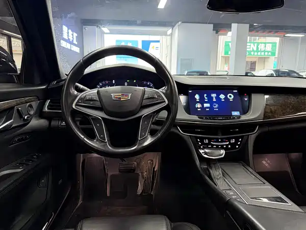 Cadillac CT6 2017