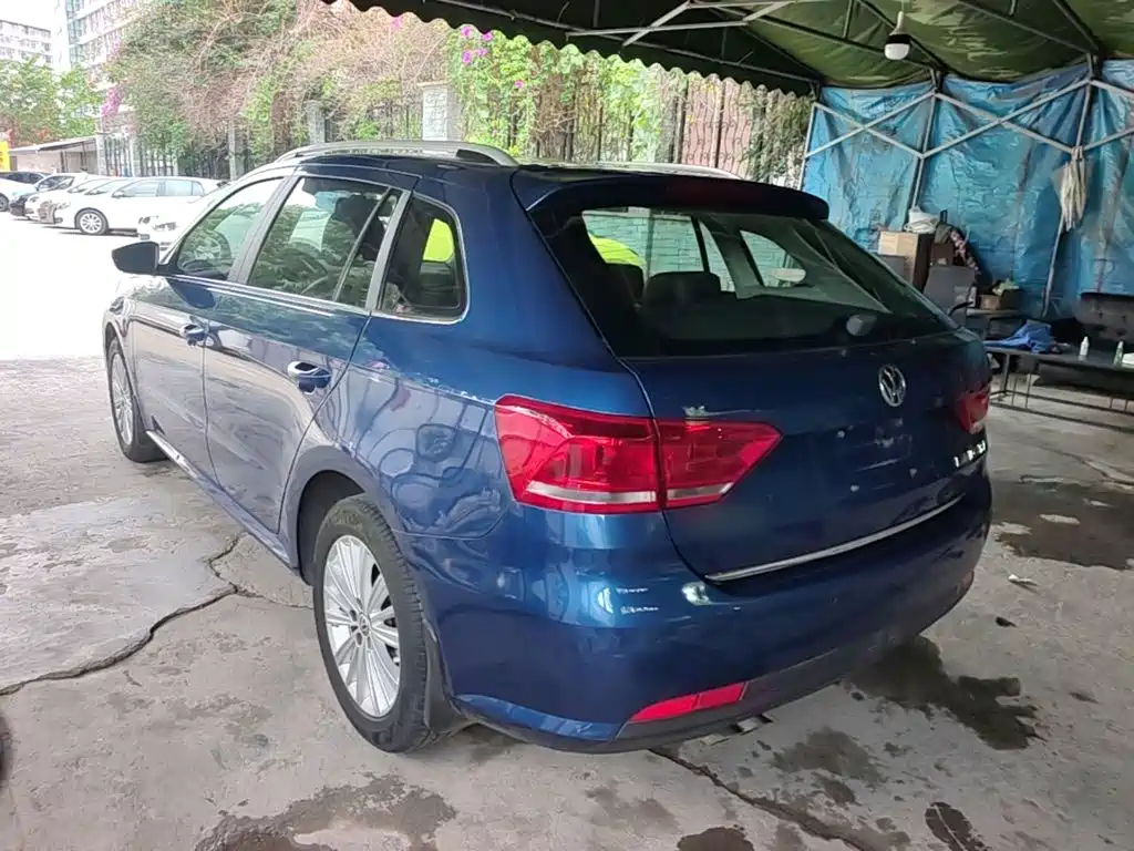 Volkswagen Gran Lavida 2015