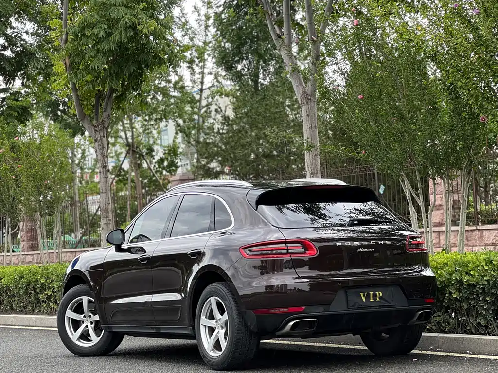 Porsche Macan 2016 — фото 8