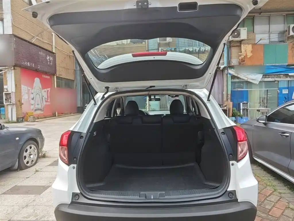 Honda Vezel 2016 — фото 19