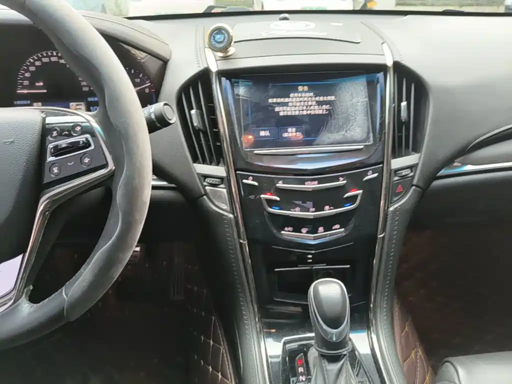 Cadillac ATS-L 2016 — фото 13
