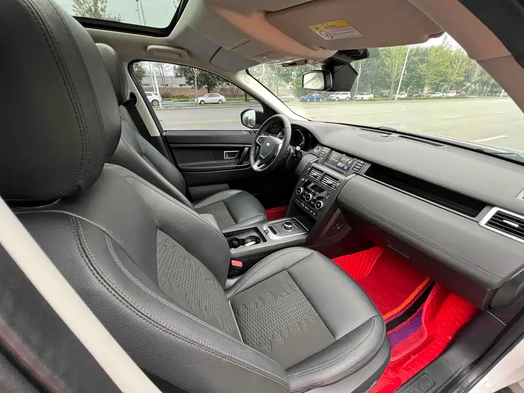 Land Rover Discovery Sport 2019 — фото 14