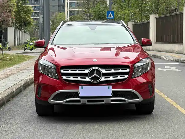 Mercedes-Benz GLA 2019