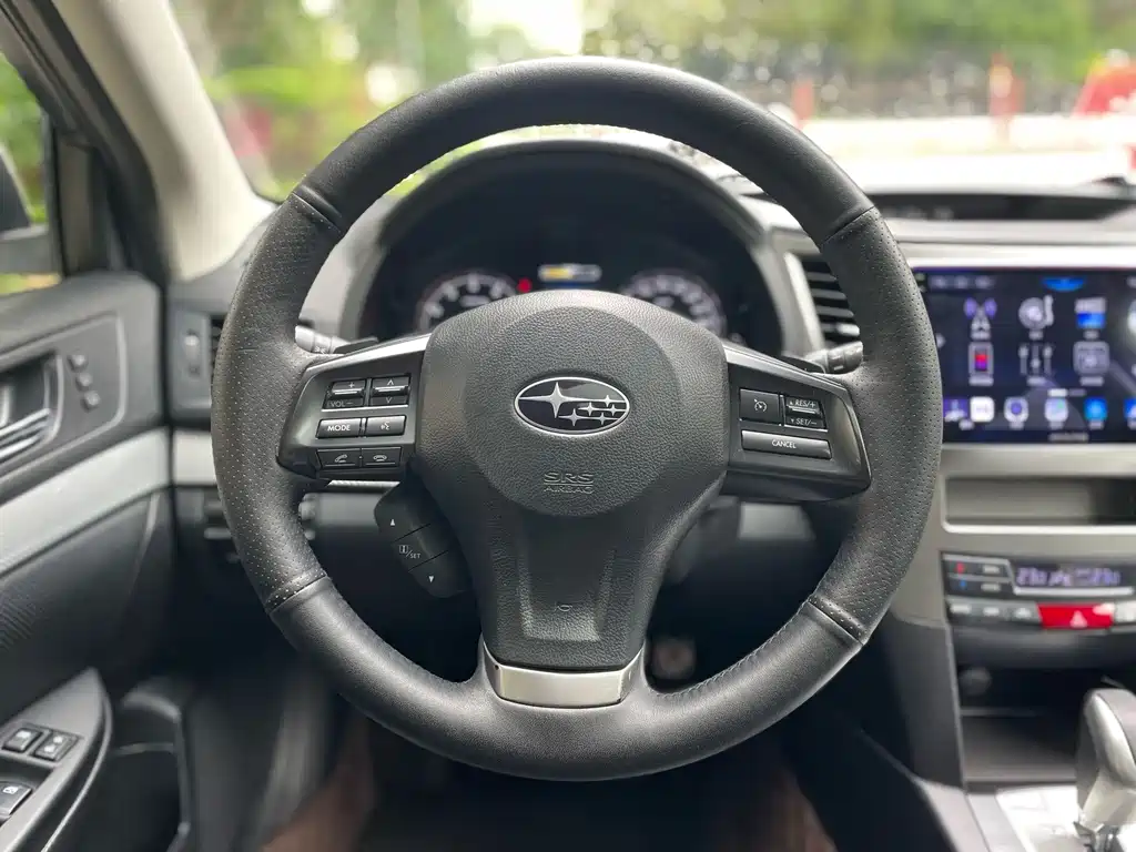Subaru Outback 2014 — фото 13